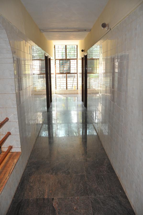 Hotel Gokarna International Extérieur photo