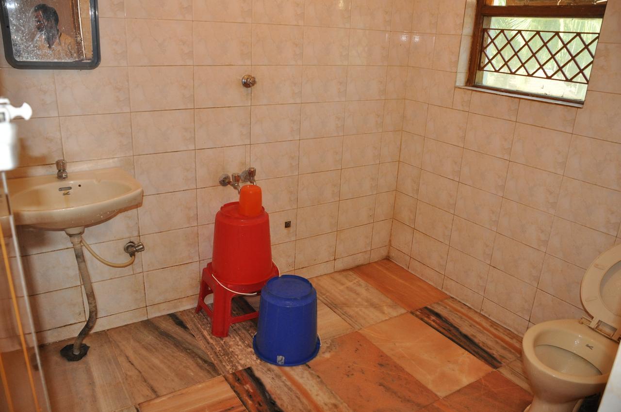 Hotel Gokarna International Extérieur photo