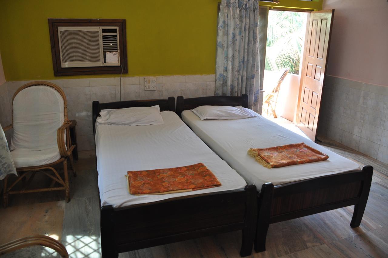 Hotel Gokarna International Extérieur photo